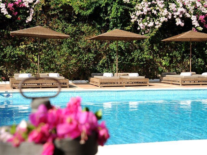 Congo Palace Ξενοδοχείο 4*