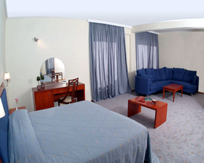 Congo Palace Hotel 4*